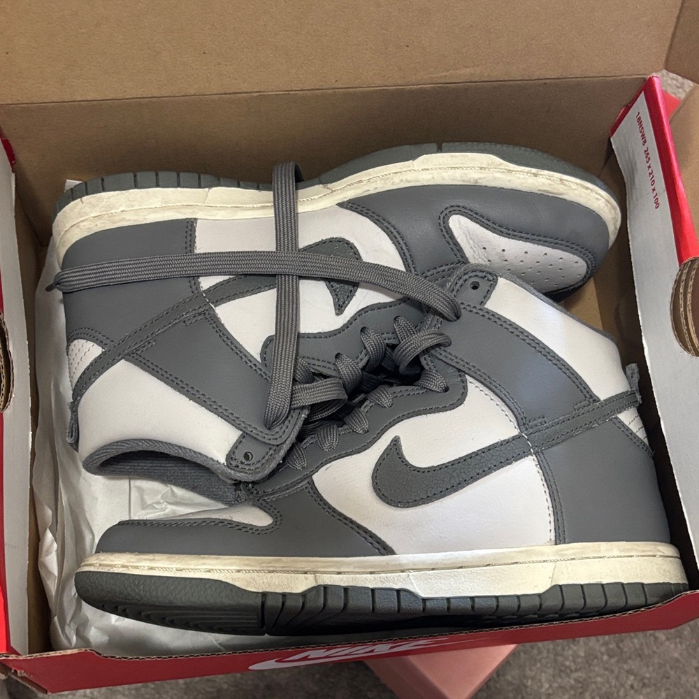 Nike Kids Two-Tone Gray Sneakers